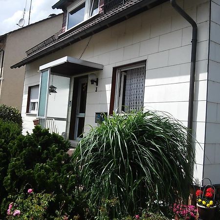 מוסבאך Ferienappartement Obrigheim מראה חיצוני תמונה